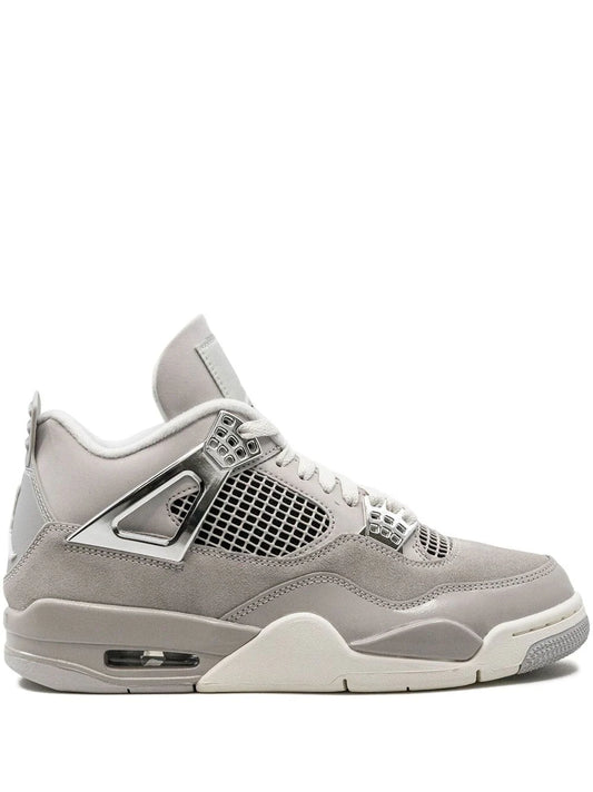 Air Jordan 4 Retro Frozen Moments